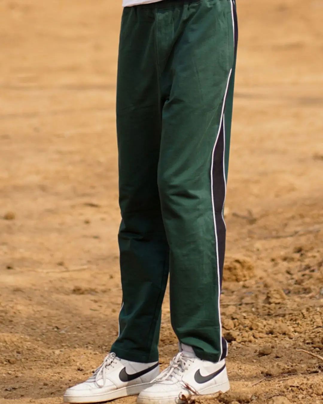 Green and black track pant for men