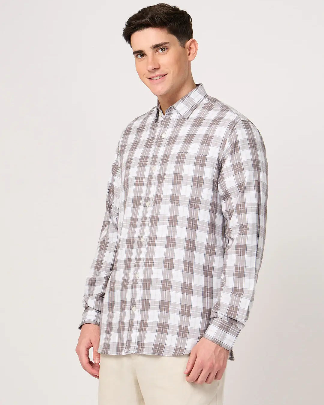 men's brown and white check shirt