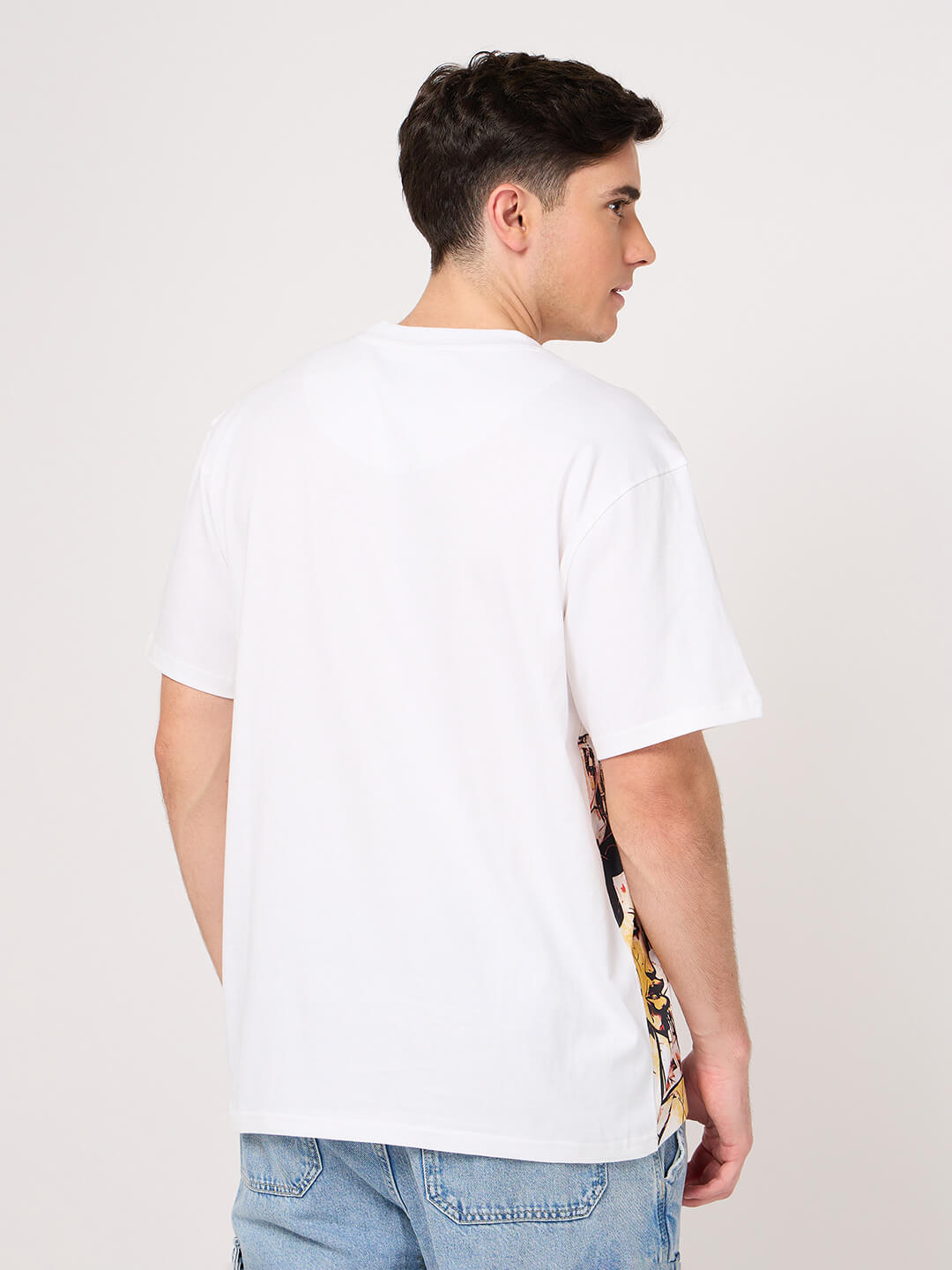 white round neck t-shirt back photo